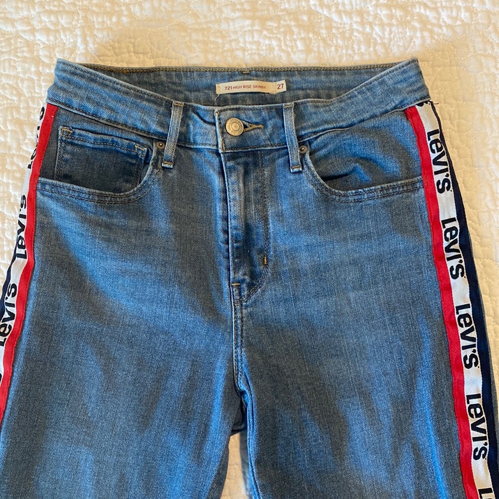 Levi’s Ankle Jeans